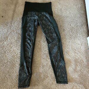 Green Size 4 Lululemom leggings